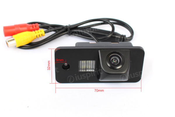 Reversing camera for Audi A3 A4 A5 A6 A8 Q7 S4 RS4 S5 Cabrio rear view camera specific licence plate light - Image 6
