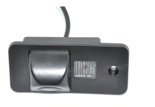 Reversing camera for Audi A3 A4 A5 A6 A8 Q7 S4 RS4 S5 Cabrio rear view camera specific licence plate light - Image 8