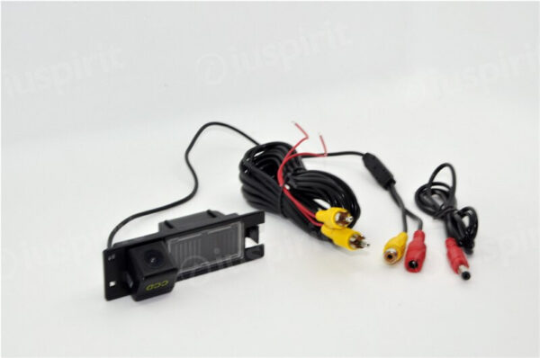 Telecamera retromarcia per Alfa Romeo 159 147 156 166 Brera Spider  retrocamera specifica luce targa - immagine 4